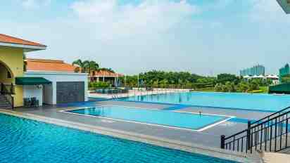 Swimming Pool in Belvedere Golf & Country Club