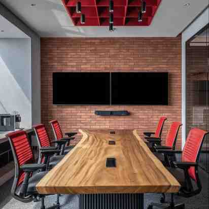Conference Room in L12 Kohinoor Square Office