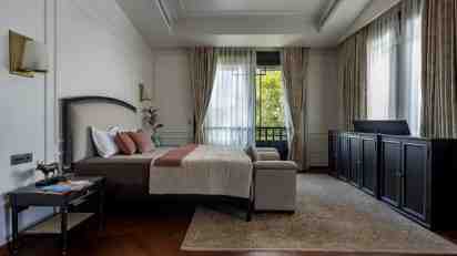 Bedroom in House of Verandahs