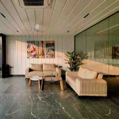 Hotel Lounge in The Continent Resort