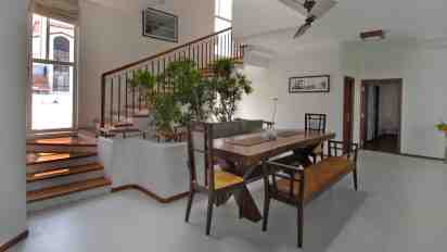 Dining Room in White and Wood Villa