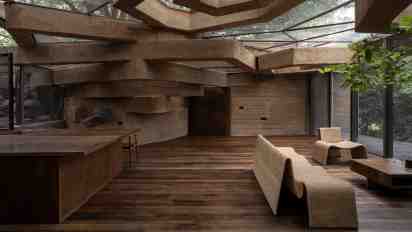 Living Room in Chuzhi House