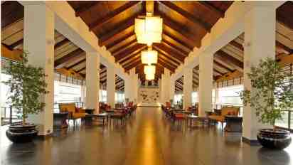 Hotel Lounge in Serai Resort