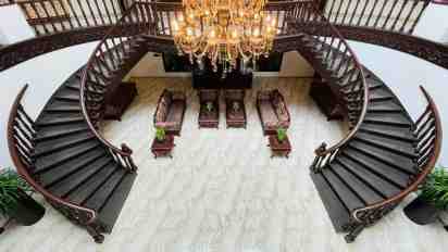 Staircase in Surendar Singh Residence