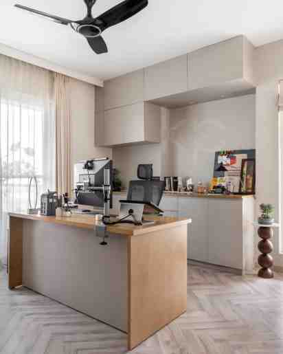 Home Office in Casa Monochrome Residence
