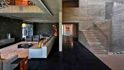 Transitional Space in Up to the Sea Residence