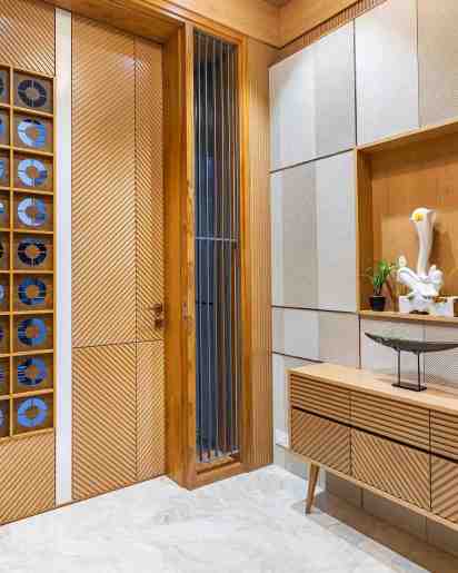 Foyer in Terracotta Screen House video thumbnail