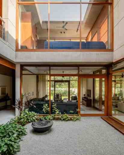 Courtyard in The House of Volumes