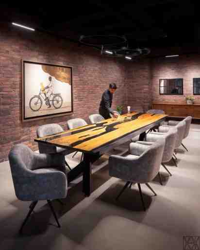 Conference Room in Contemporary Workspace
