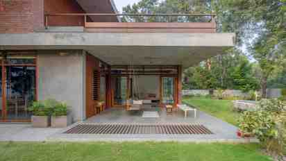Backyard in Terracotta House