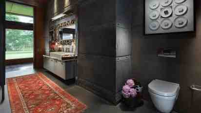 Powder Room in Baroda House