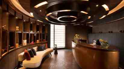 Hotel Reception in Conrad Hotel SPA