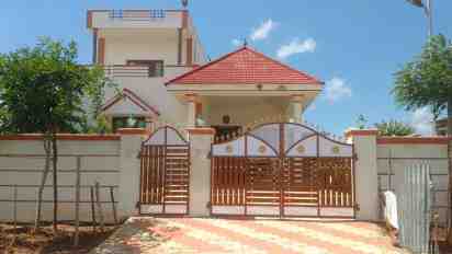 House Exterior Paint Work by Thamirabarani Painting Works