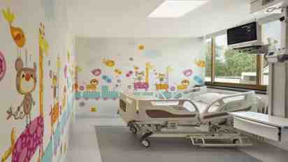 Patient Room in Fortis Hospital