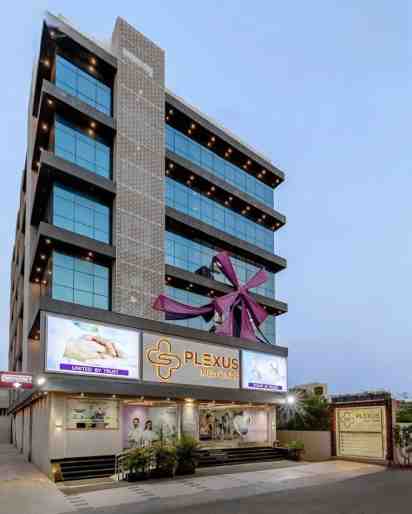 Hospital exterior in Plexus MedCare