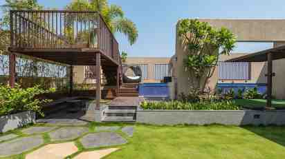 Terrace Garden in One Life House