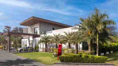 House Exterior of Chattarpur Farmhouse
