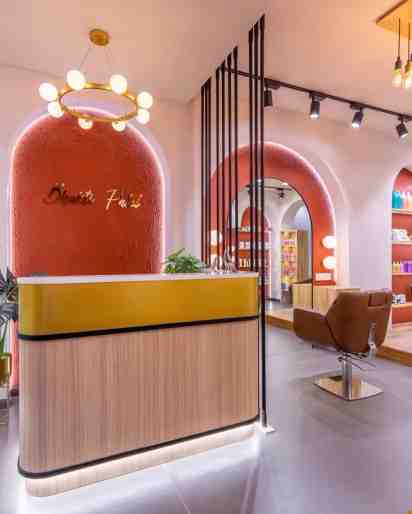 Salon Reception in Bhakti Patel Salon