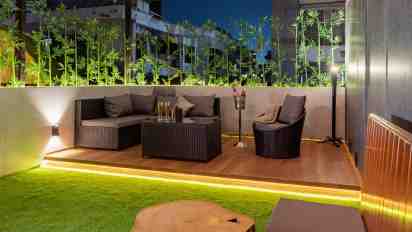 Modern Terrace Seating Designed By Avvo Architects