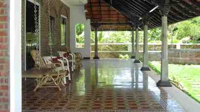 Verandah in Thanikachalam House video thumbnail