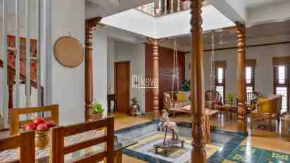 Courtyard in Courtyard House