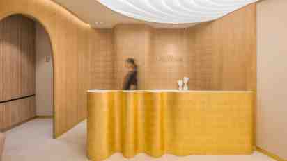 Hospital Reception in Aesthetica Cosmetology Clinic