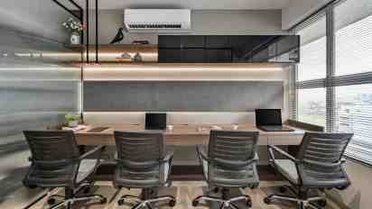 Office Workstation in Office 610