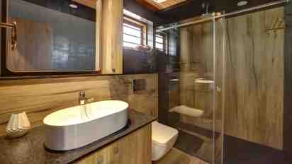 Bathroom in Paraiso Residence