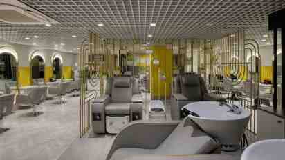 Salon Interior in Looks Salon Vasundhara