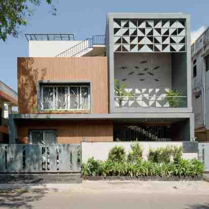 House Exterior in Devgiri Residence