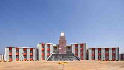 School Exterior of Kreis Chitrahalli