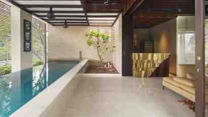Swimming pool in Residence at Chennai