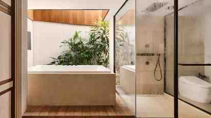 Linear Bathroom in Embasyy 821 Home