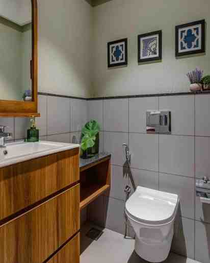 Powder Room In Samruddhi House