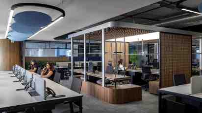 Office Interior in Gateway Distriparks Office