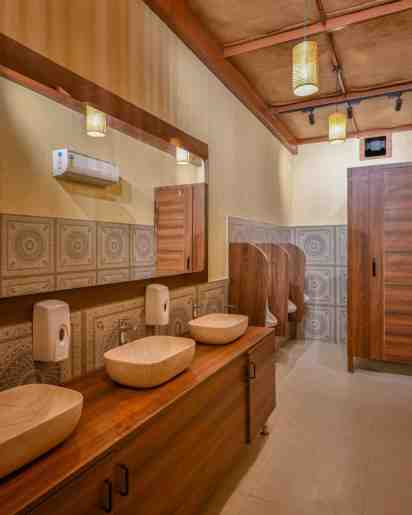 Restroom in The Klubbhouse Rooftop Restaurant