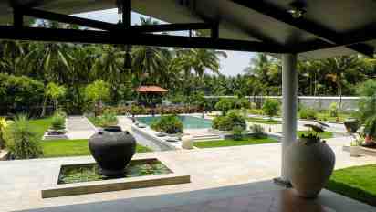 Frontyard in Sumeru Farm House