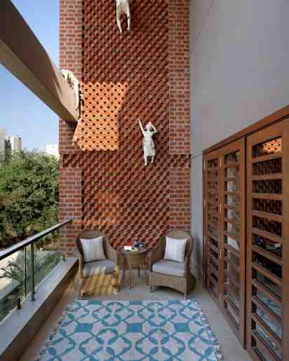 Balcony in Hemal Shah Residence
