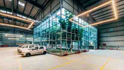 Courtyard in Giga Cars