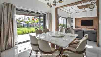 Dining Room in Captivating Cube House