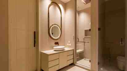 Bathroom in Grand Colonnade House