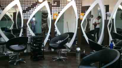 Salon Interior of The Enrich