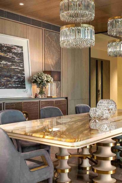 Diviana Dorian - Dining Table 2