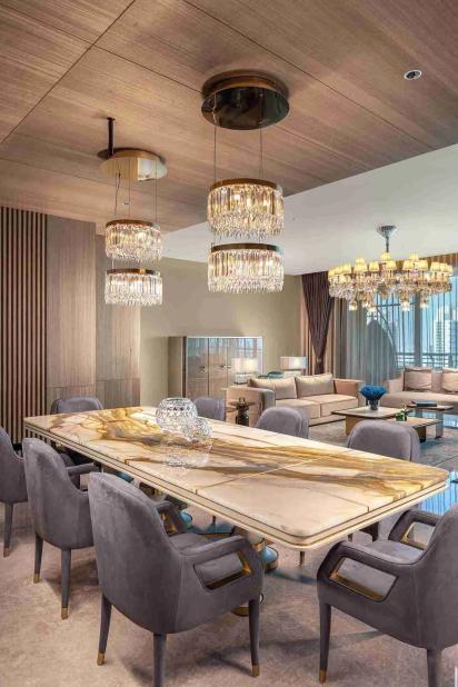 Diviana Dorian - Dining Table 4