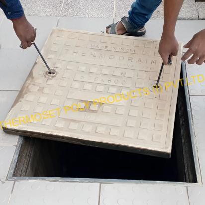 Thermoset Poly FRP GRP Composite Solid Top Manhole Covers by Thermo Drain 6 7