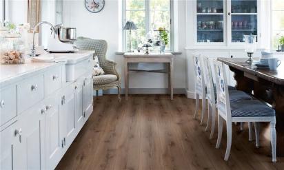 RedFloor Pergo Heritage Oak, Plank Laminate Flooring by Red Floor : Colours available: Brown