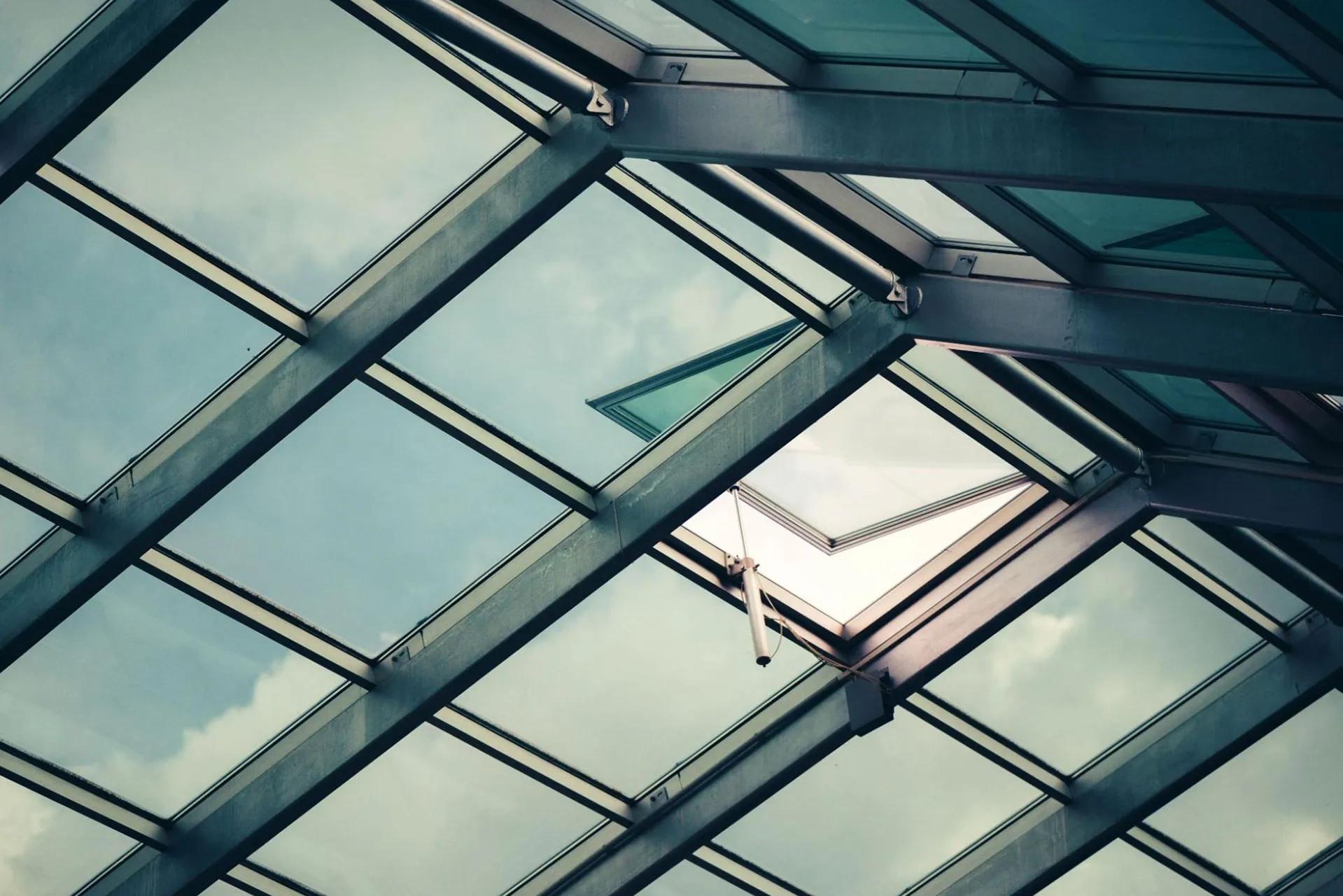 Universal G&C Skylight Roof 3