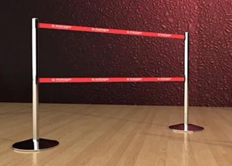 Q-Manager Double Belt Retractable Post 1