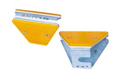 Alcolite Guardrail Reflector Trapezoid by Alcolite : Colours available: Yellow 3 3