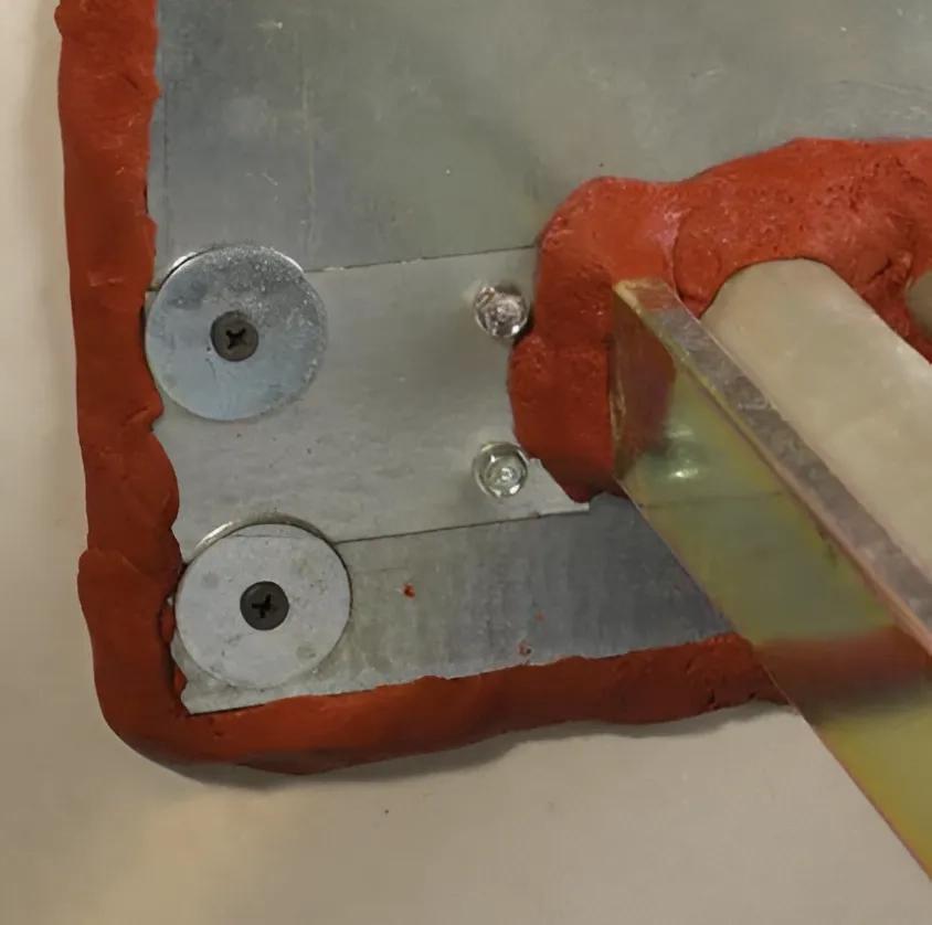 3M™ Fire Barrier Moldable Putty Stix MP+ 2